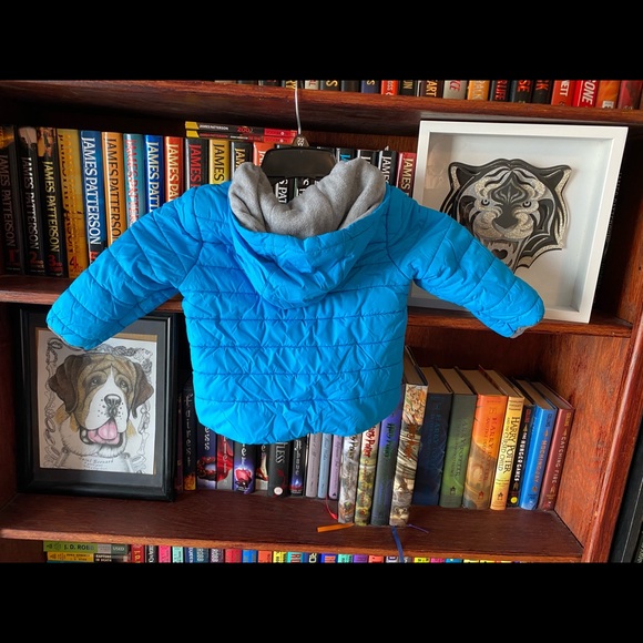 Carter’s 24 Month Coat.       Tote EE - Picture 3 of 3